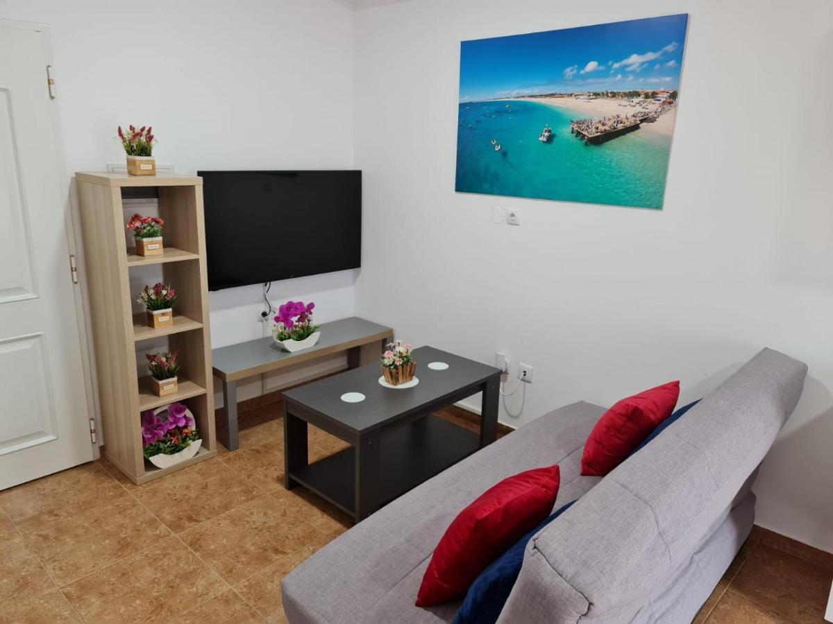 Franmay Apartments: Modern Beach Retreats for Nomads & Families Santa Maria Exterior photo