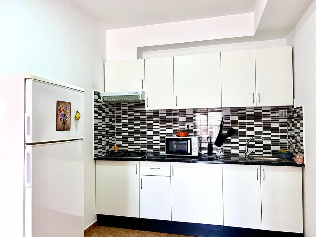 Franmay Apartments: Modern Beach Retreats for Nomads & Families Santa Maria Exterior photo
